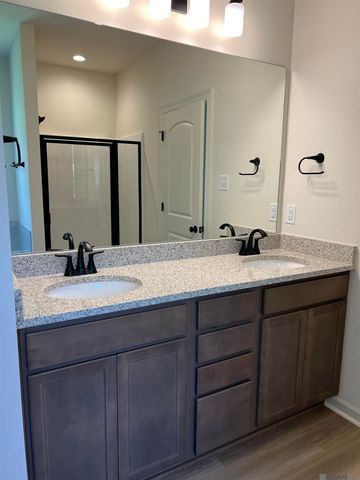 33606 Browning Rd, Denham Springs, LA 70706