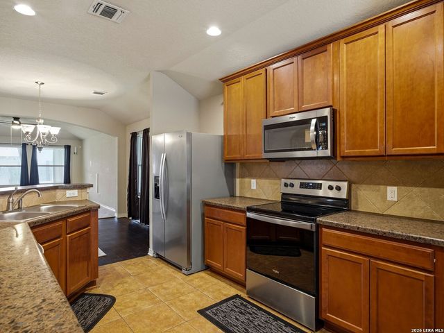 9835 Mill Path, San Antonio, TX 78254