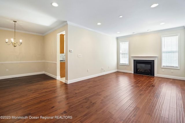 86 Deepwater Circle, Manalapan, NJ 07726
