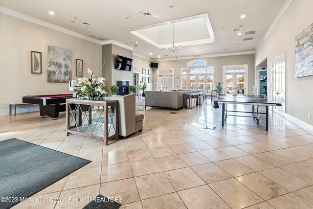86 Deepwater Circle, Manalapan, NJ 07726