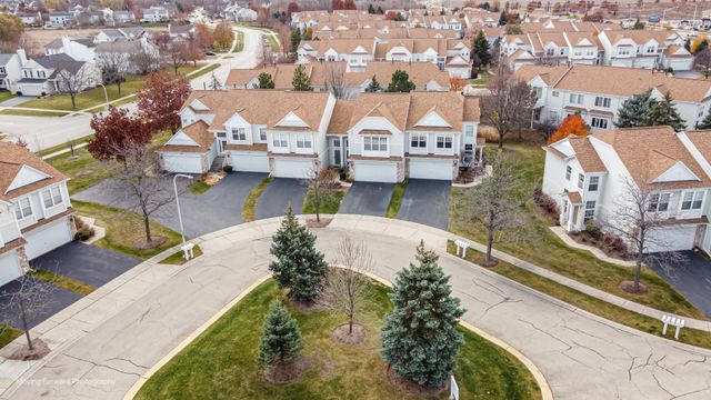 1141 Delta Court, Elgin, IL 60123