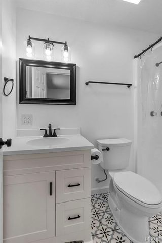 2047 State Highway H, Sikeston, MO 63801