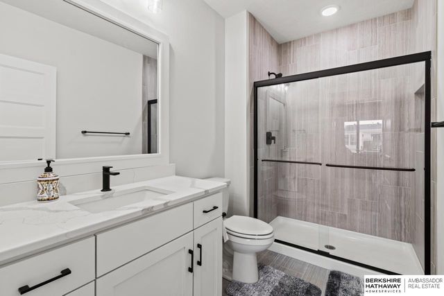 21103 Atwood Avenue, Elkhorn, NE 68022