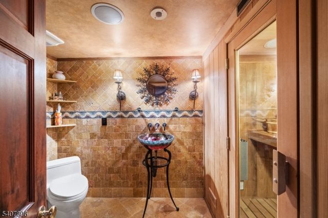 225 Hillside Ave, Nutley Twp., NJ 07110