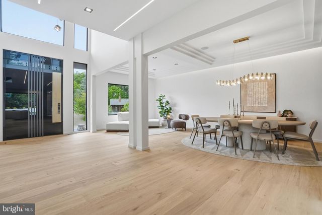 1803 DUMBARTON ST, Mclean, VA 22101