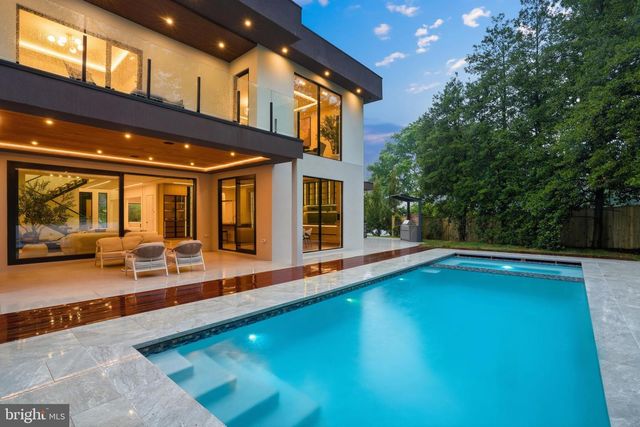 1803 DUMBARTON ST, Mclean, VA 22101
