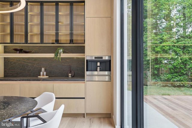 1803 DUMBARTON ST, Mclean, VA 22101