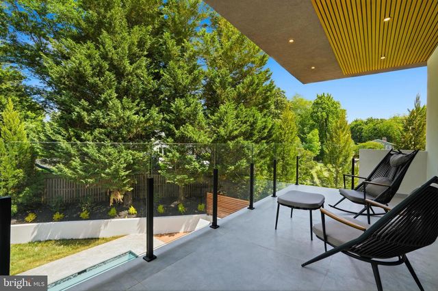 1803 DUMBARTON ST, Mclean, VA 22101