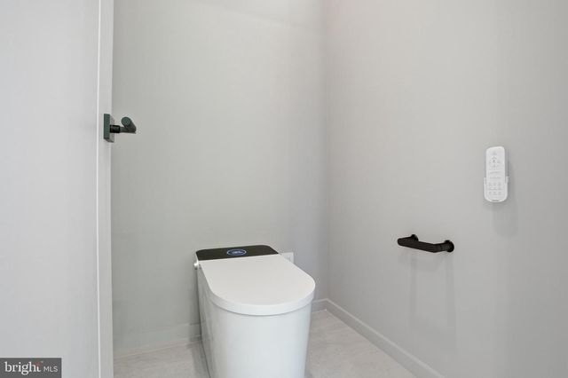 1803 DUMBARTON ST, Mclean, VA 22101