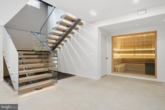1803 DUMBARTON ST, Mclean, VA 22101