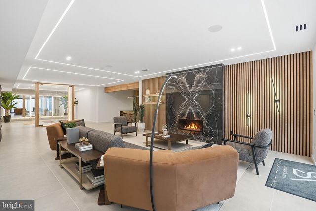 1803 DUMBARTON ST, Mclean, VA 22101