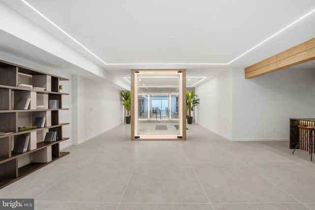 1803 DUMBARTON ST, Mclean, VA 22101
