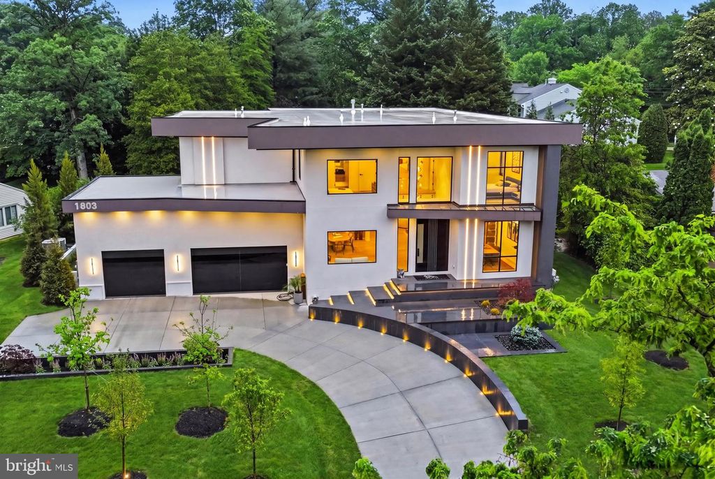 1803 DUMBARTON ST, Mclean, VA 22101