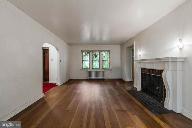 3 SHELBOURNE AVE, Trenton, NJ 08618