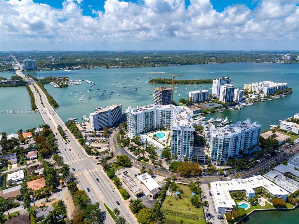 7918 Harbor Island Dr 311, North Bay Village, FL 33141