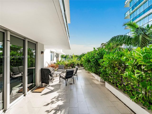 9261 E Bay Harbor Dr 305, Bay Harbor Islands, FL 33154