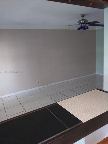 141 NE 10th Ave 29B, Hallandale Beach, FL 33009