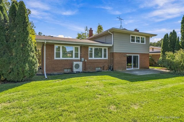 1512 190th Street, Homewood, IL 60430