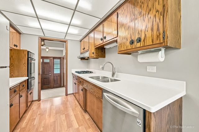 1512 190th Street, Homewood, IL 60430