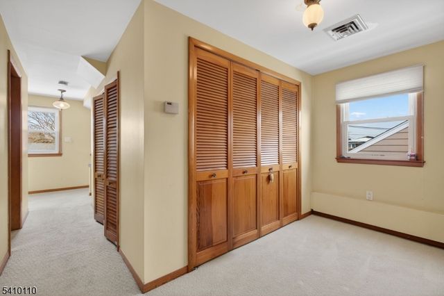 710 W Elm St, Linden City, NJ 07036