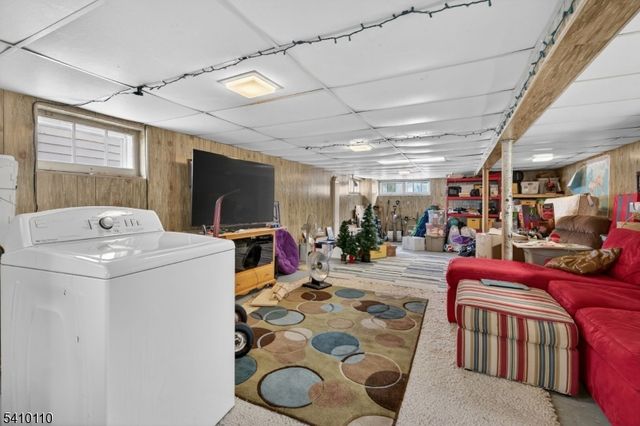 710 W Elm St, Linden City, NJ 07036