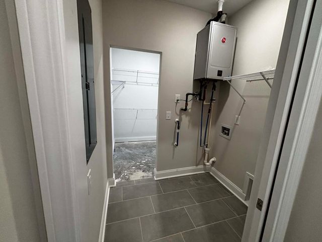 3215 Tasker Dr, Antioch, TN 37013