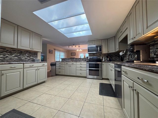 12277 GLEN HAVEN STREET, Spring Hill, FL 34609