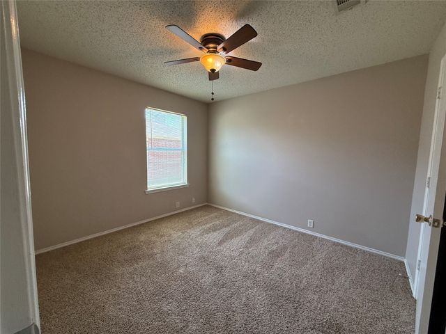 106 Oakhurst Drive, Seagoville, TX 75159