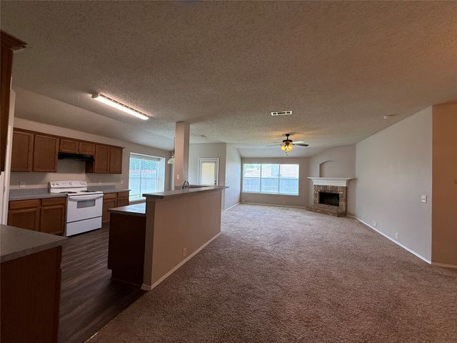 106 Oakhurst Drive, Seagoville, TX 75159