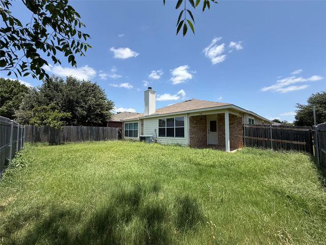 106 Oakhurst Drive, Seagoville, TX 75159