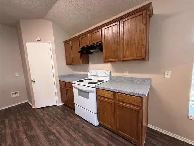 106 Oakhurst Drive, Seagoville, TX 75159