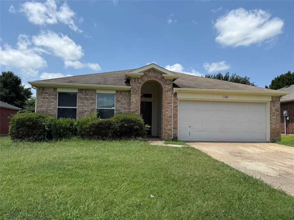 106 Oakhurst Drive, Seagoville, TX 75159