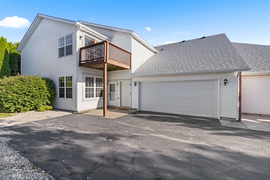 10161 Metalmark Lane 1, Roscoe, IL 61073