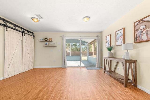 4233 Oak Ln, St Augustine, FL 32086