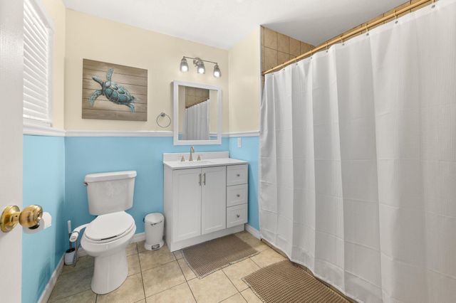 4233 Oak Ln, St Augustine, FL 32086