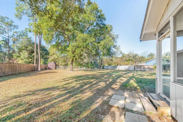 4233 Oak Ln, St Augustine, FL 32086