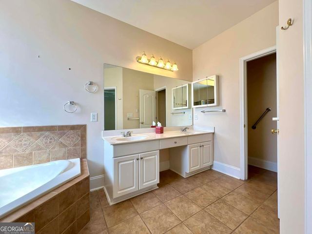 8008 Revere Drive, Mcdonough, GA 30252