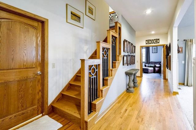 1436 Greenbrier Drive, Mount Vernon, OH 43050