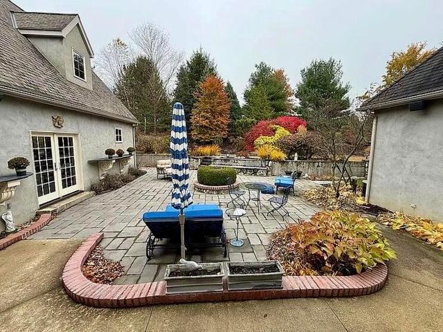 1436 Greenbrier Drive, Mount Vernon, OH 43050
