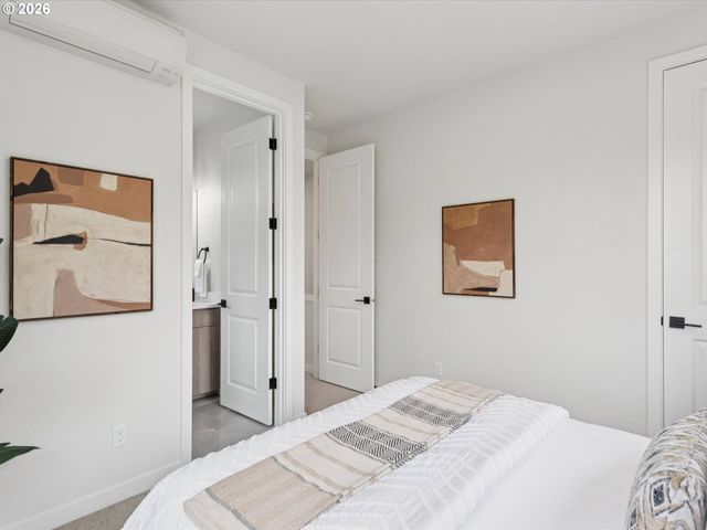 6410 N BURRAGE Ave, Portland, OR 97217