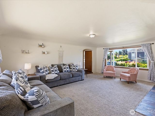 1417 Maple Street, Sumner, WA 98390