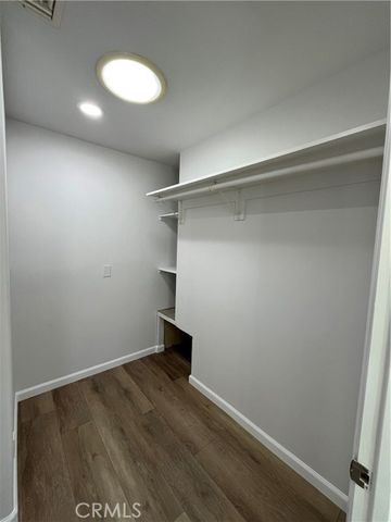 18708 Keswick, Reseda (los Angeles), CA 91335