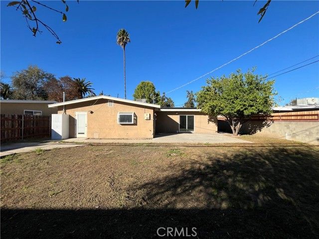18708 Keswick, Reseda (los Angeles), CA 91335