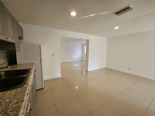 6004 FORTUNE PLACE, Apollo Beach, FL 33572