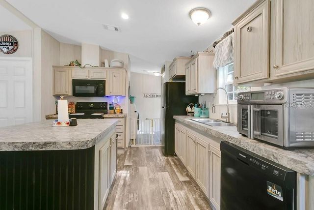 10787 SW 112TH AVENUE, Dunnellon, FL 34432