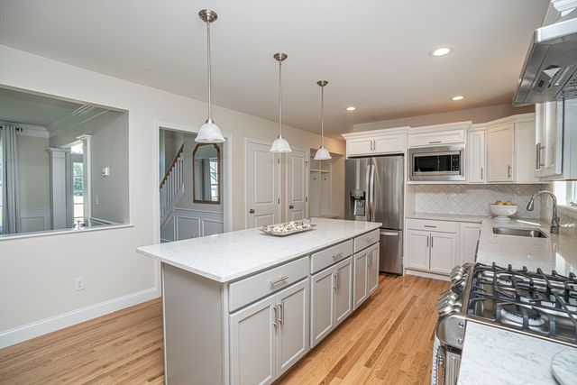 25 Foxtail Lane, Raynham, MA 02767