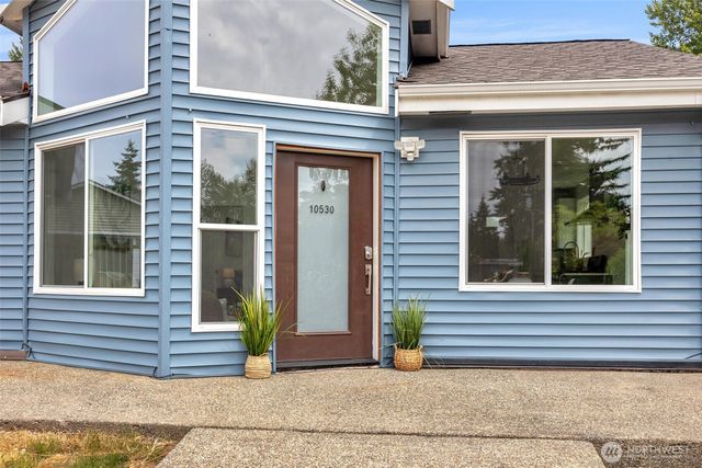 10530 124th Avenue NE, Kirkland, WA 98033