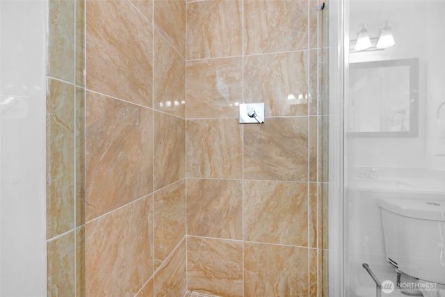 10530 124th Avenue NE, Kirkland, WA 98033