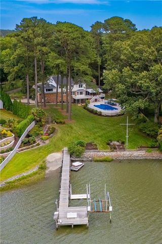 1212 Witchduck Bay CT, Virginia Beach, VA 23455