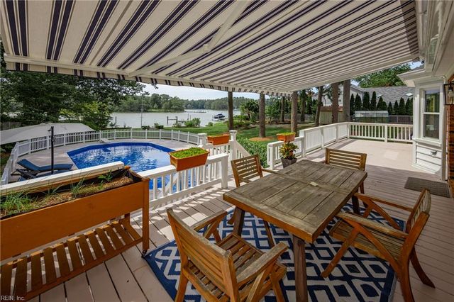 1212 Witchduck Bay CT, Virginia Beach, VA 23455